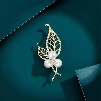 Leaf Shape Faux Pearls Brooch Pin